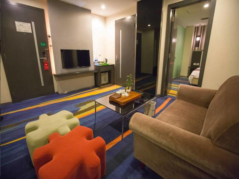 Shanshui Fashion Hotel Xijiang Road Чжаоцин Экстерьер фото